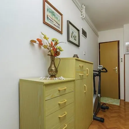 Apartament With A Parking Space Novigrad - 14408 *