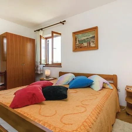 With A Parking Space Novigrad - 14408 Apartament