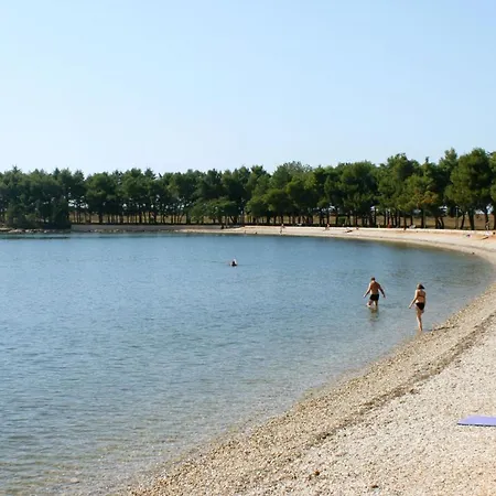 With A Parking Space Novigrad - 14408 Novigrad (Istria)